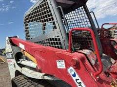 Takeuchi TL12R2 Compact Track Loader