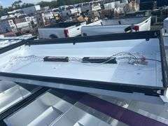 Qty (20) Fluorescent Lights