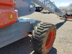 SkyJack SJ86T 4X4 Boomlift