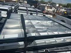 Qty (20) Fluorescent Lights