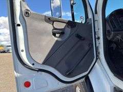 2010 Freightliner M2 T/A Dump Truck