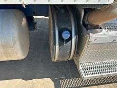 2015 Peterbilt 365 T/A Truck Tractor