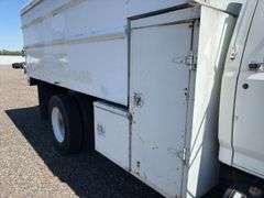 1995 Ford F-800 S/A Dump Truck - Albuquerque NM