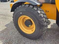 JCB 514-56 14000 lb 4x4x4 Telescopic Forklift