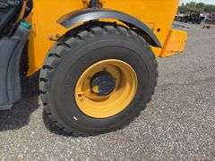 JCB 514-56 14000 lb 4x4x4 Telescopic Forklift