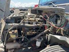 2000 FL60 Freightliner S/A Tire Truck - Albuquerque, NM