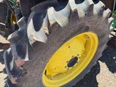 2005 John Deere 4520 4x4 Tractor