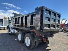 2010 Freightliner M2 T/A Dump Truck