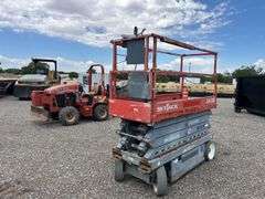 Skyjack 3226 Scissor Lift
