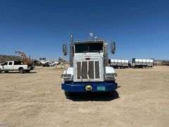 2015 Peterbilt 365 T/A Truck Tractor