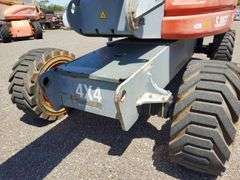 SkyJack SJ86T 4X4 Boomlift