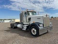 2005 Kenworth W900L T/A Truck Tractor - Albuquerque, NM