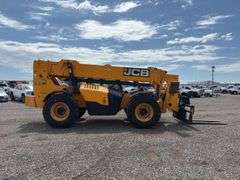 JCB 514-56 14000 lb 4x4x4 Telescopic Forklift