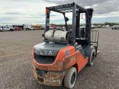 Toyota 8FGU30 6000 Lb Forklift - Albuquerque, NM