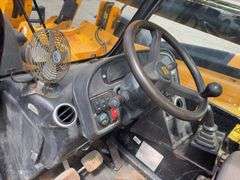 JCB 514-56 14000 lb 4x4x4 Telescopic Forklift