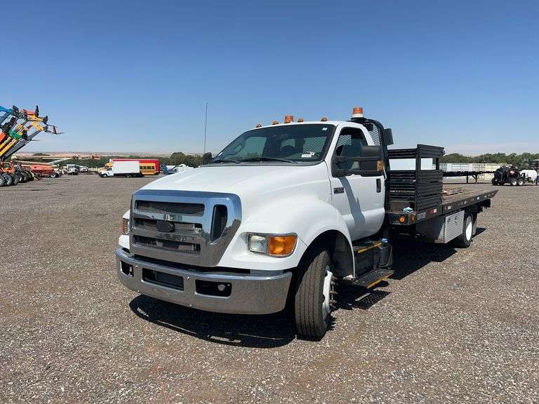 2013 Ford F-650 S/A Rollback Truck - Albuquerque, NM