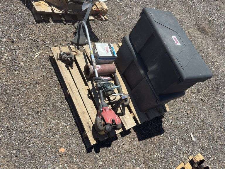 Homelite Weed Eater W/ Misc Items - Albuquerque NM