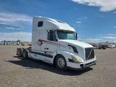 2005 Volvo VNL 6x4 T/A Truck Tractor - Albuquerque NM