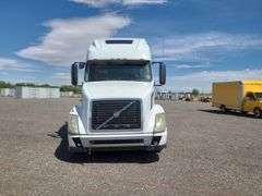 2005 Volvo VNL 6x4 T/A Truck Tractor - Albuquerque NM