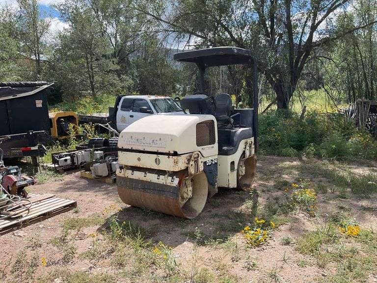 2006 Ingersoll-Rand DD-24 Vibratory Tandem Roller