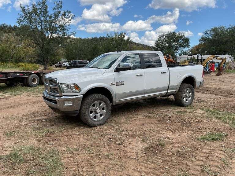 2018 Dodge 2500 Mega Cab 4x4 Pick Up