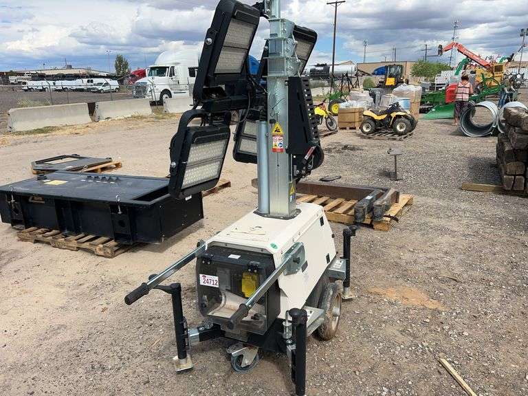 Genarac Rack Genarac PLT240Light Tower - Albuquerque, NM - J&J Auctioneers LLC