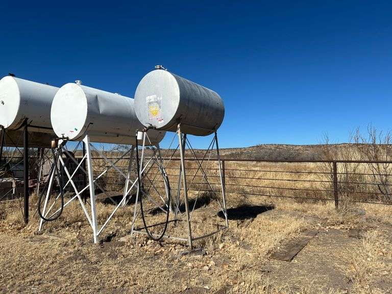 Fuel Tank and Stand Hillsboro NM