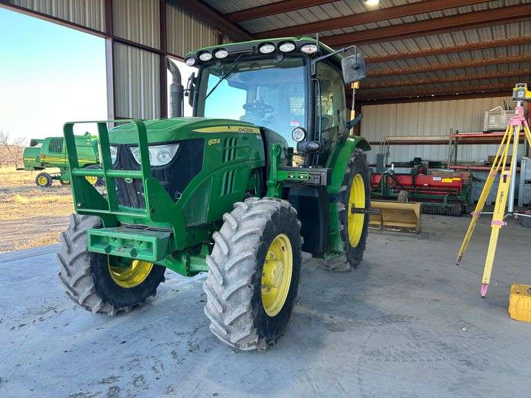 2014 John Deere 6125R MFWD Tractor Hillsboro NM