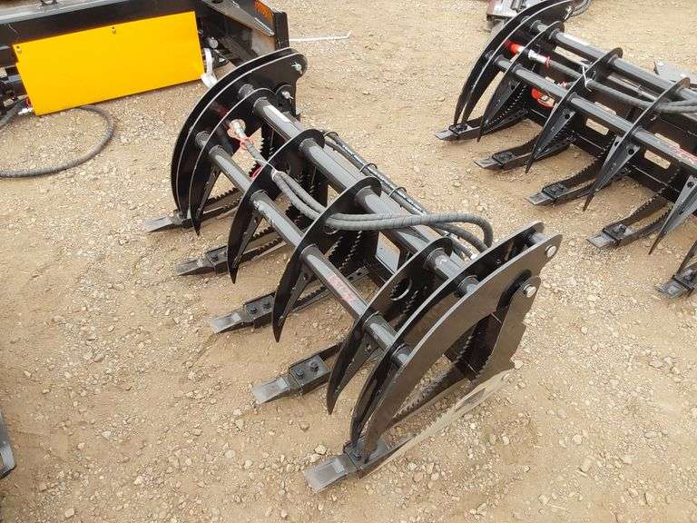 2026 GIYI MCLG60 Mini Log Grabber - J&J Auctioneers LLC