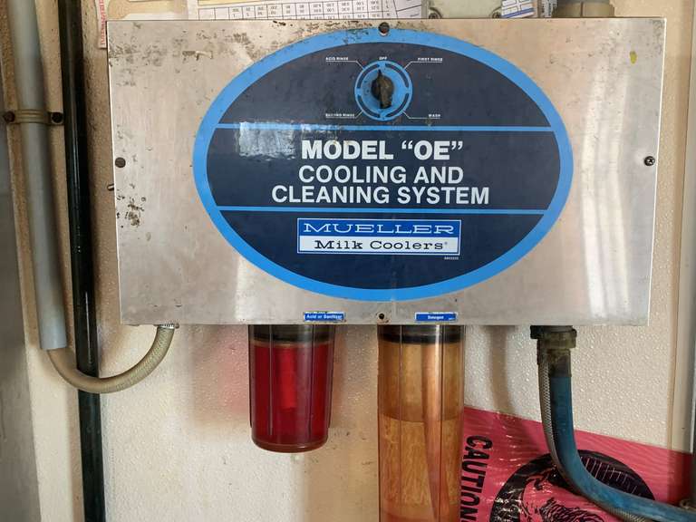 Mueller 2000 Gal Bulk Tank Package
