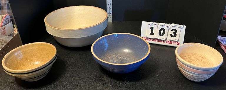 4 Stoneware Bowls
