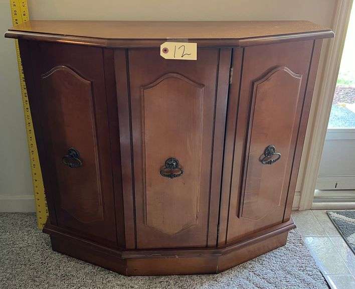 Entry Table/Cabinet