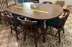 Kitchen Table and 6 Chairs