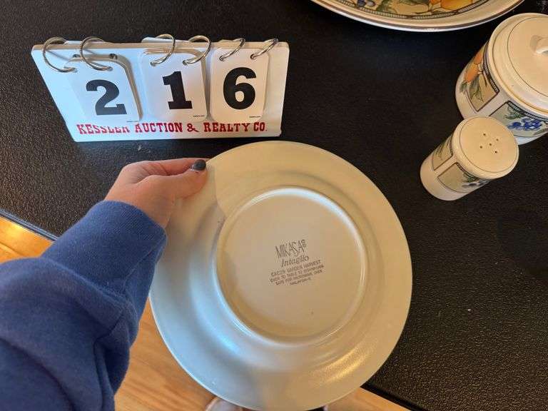 Mikasa Set- Garden Harvest