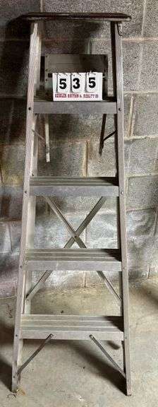 Aluminum Ladder