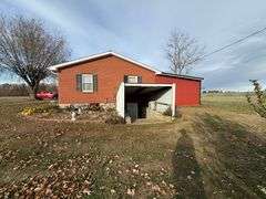 Former Property of the Late Bobby & Joyce Eastridge - 160+/- Acres, Brick House, Farm Equipment, & Personal Property