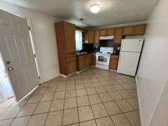 For Sale - House & Lot - 104 Davis Street, Campbellsville, KY