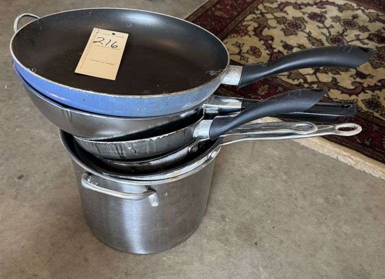 Skillets, pan