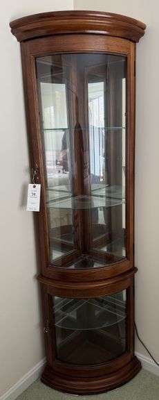 Corner curio cabinet