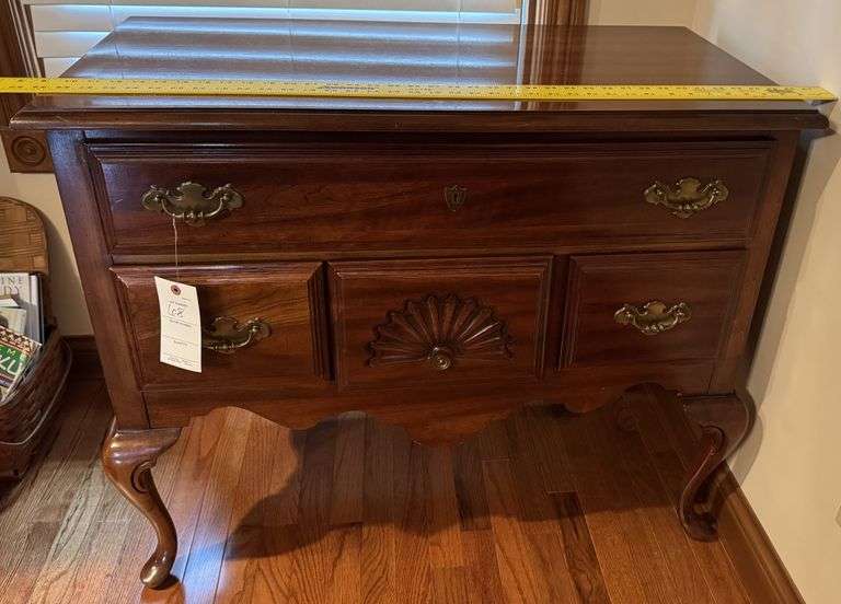Credenza