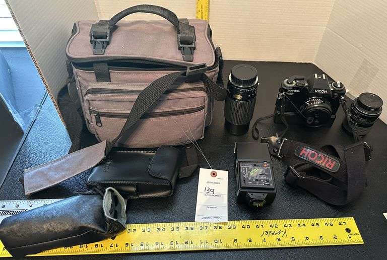Ricoh KR 30 SP 35mm camera with extra flash