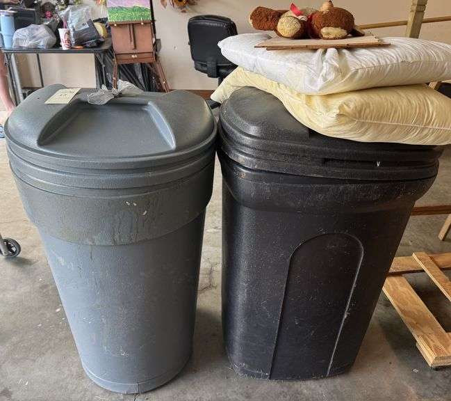 2 trash cans