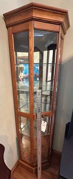 Curio cabinet