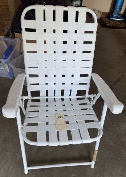Lawn chair