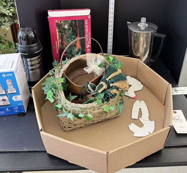 Phone, decor