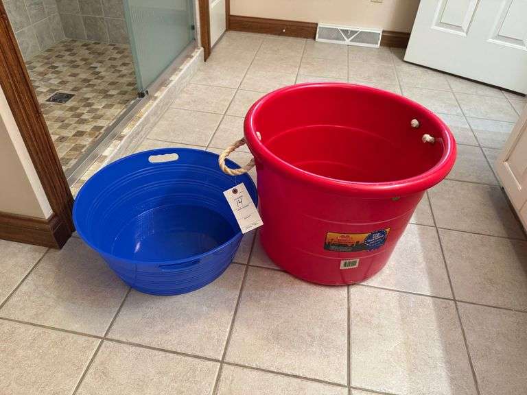2 tubs