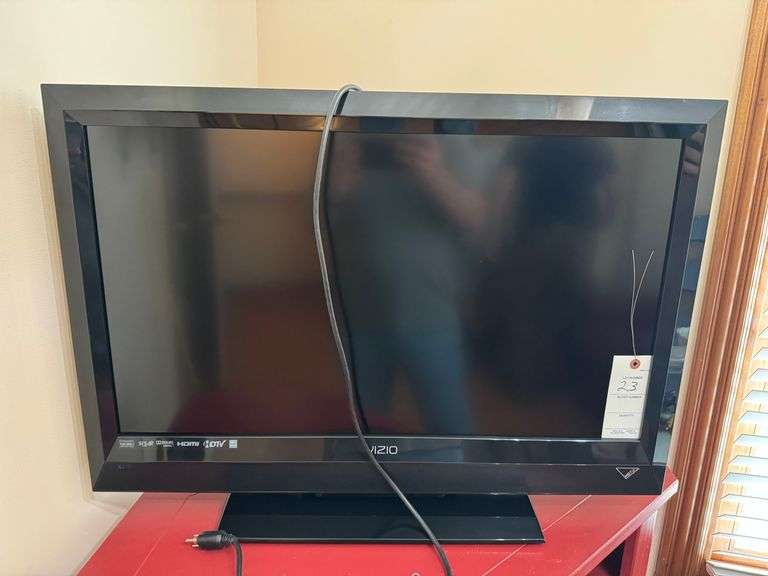 Vizio 32” tv