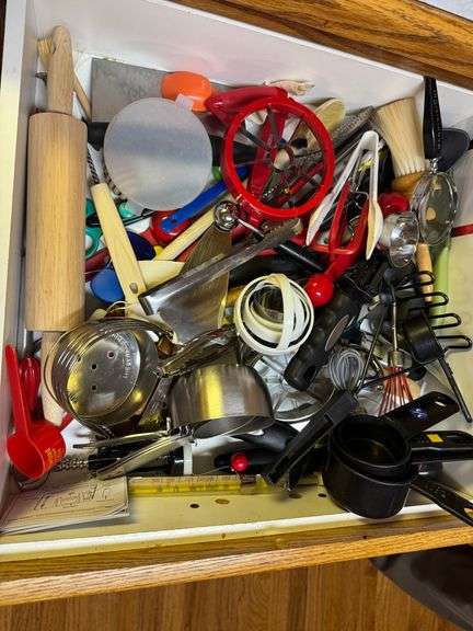 Cooking utensils