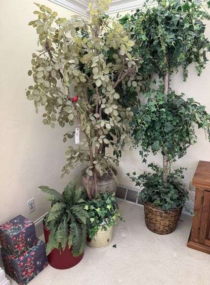 Artificial trees and decor