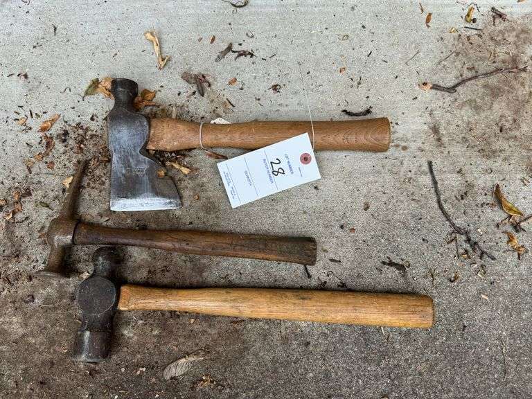 Hammers and hatchet